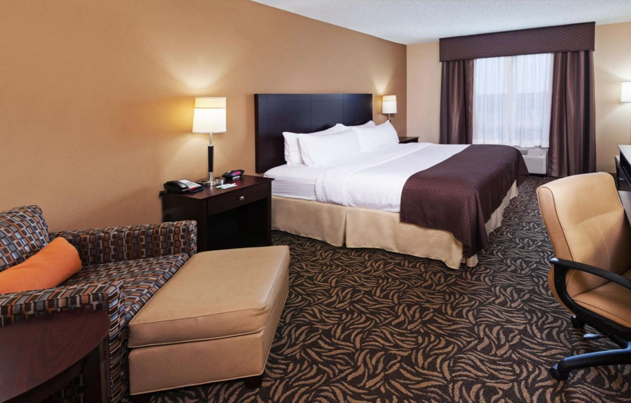 Holiday Inn Ardmore By Ihg Экстерьер фото